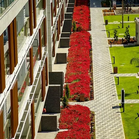 Apartmán Charming Flat Close To The Beach With Shared Pool *